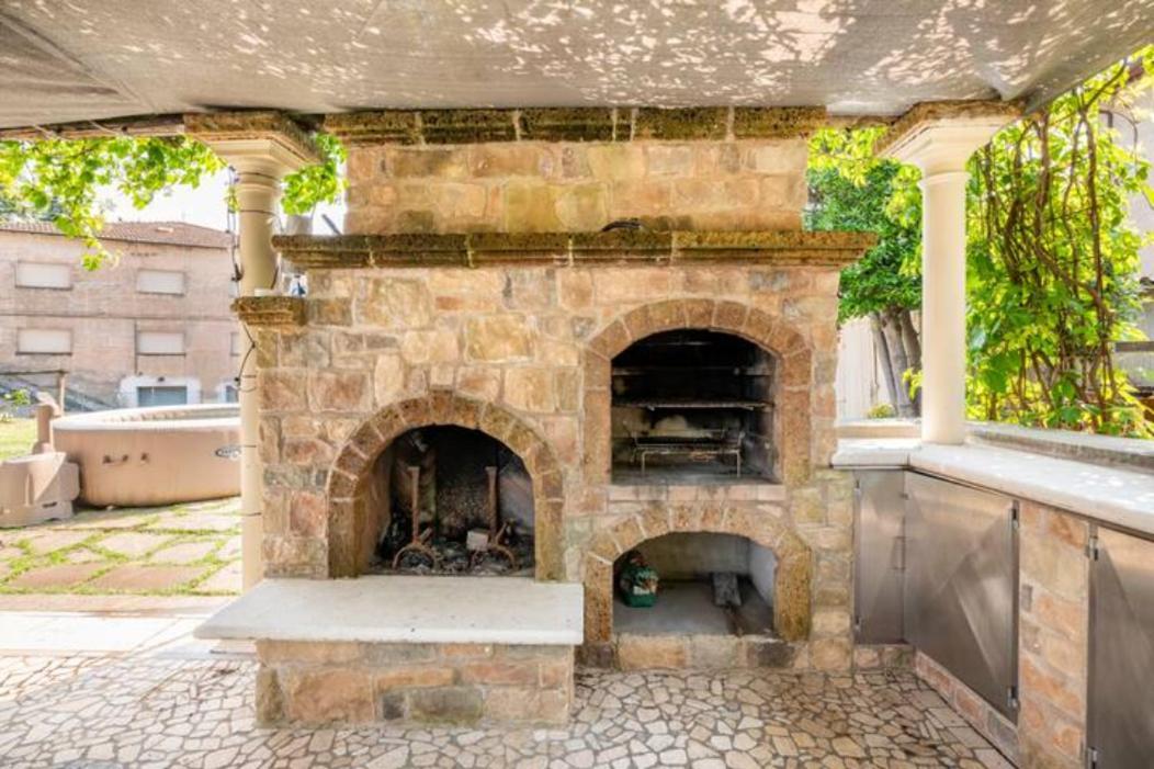 Bed & Breakfast Dacia Guiglia